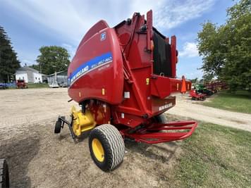 Main image New Holland RB450 CropCutter