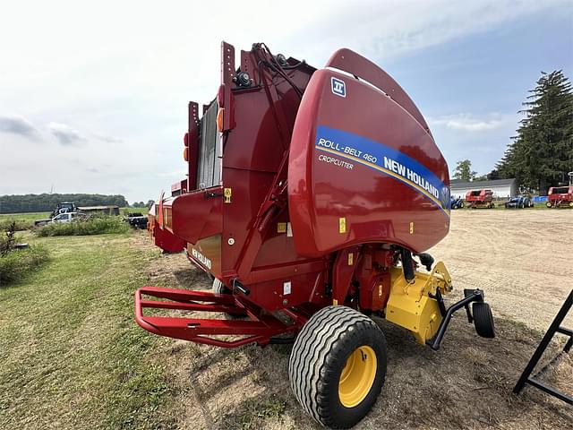 Image of New Holland RB450 equipment image 4