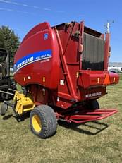 Main image New Holland RB460 CropCutter 3