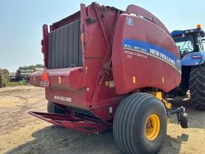 2021 New Holland RB560 Specialty Crop Plus Image