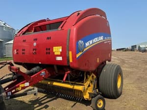 2021 New Holland RB560 Specialty Crop Plus Image