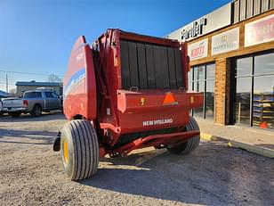 Main image New Holland RB560 Specialty Crop Plus 1