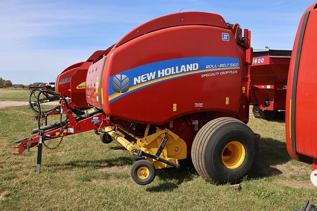 Image of New Holland RB560 Specialty Crop Plus equipment image 3