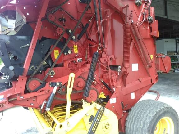 Image of New Holland RB450 Silage Special equipment image 4