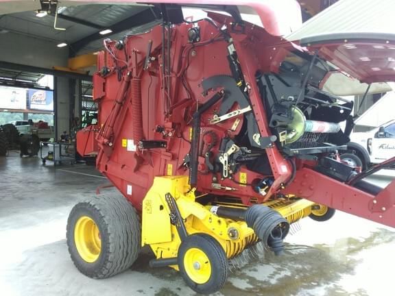 Image of New Holland RB450 Silage Special equipment image 2
