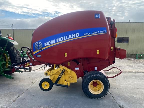 Image of New Holland RB450 equipment image 1