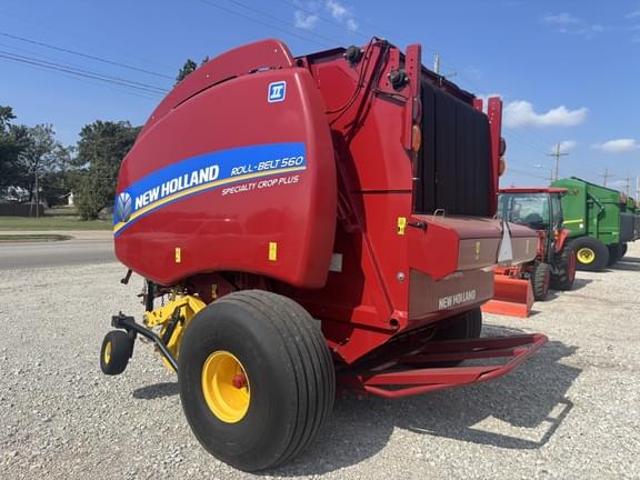 Image of New Holland RB560 Specialty Crop Plus equipment image 2