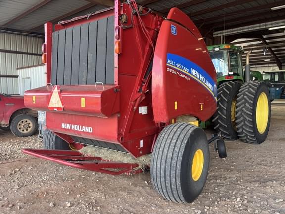 Image of New Holland RB560 Specialty Crop Plus equipment image 3