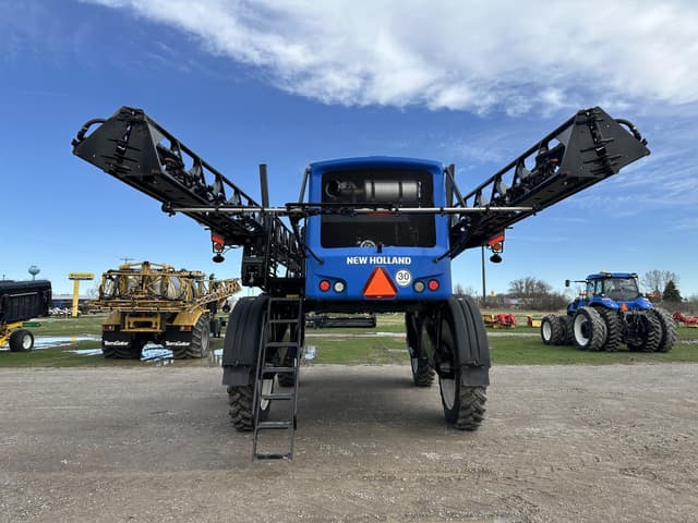 Image of New Holland SP310F equipment image 4
