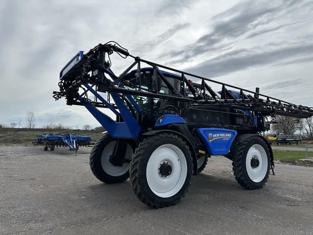 Image of New Holland SP310F equipment image 1