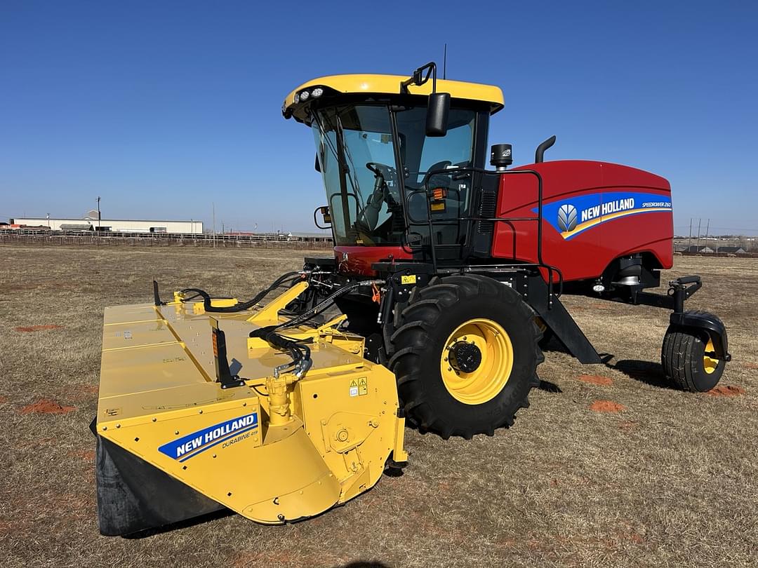 Image of New Holland Speedrower 260 Primary image