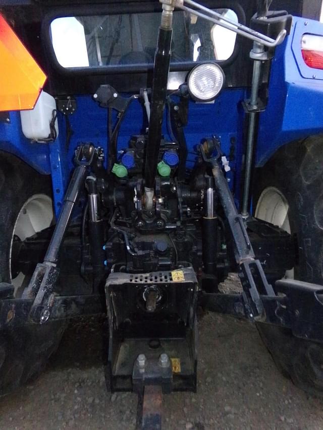 Image of New Holland T5.120 equipment image 2