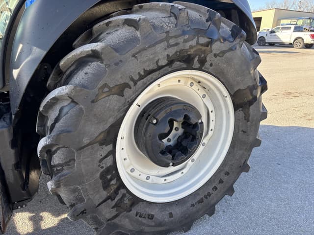 Image of New Holland T5.140 equipment image 3