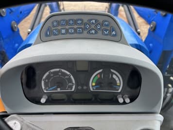 Main image New Holland T5.140