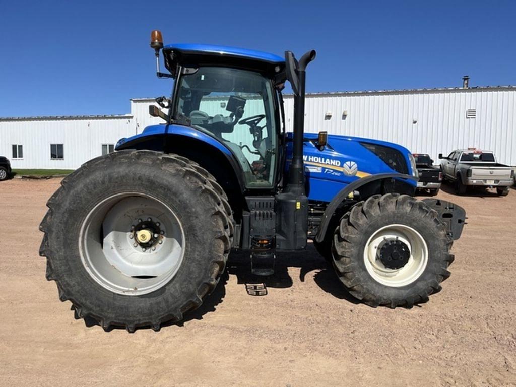 Image of New Holland T7.260 Primary image