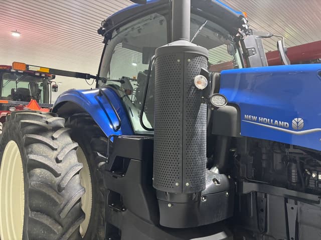 Image of New Holland T8.350 equipment image 3