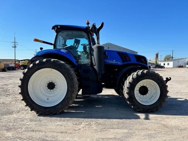 Image of New Holland T8.380 equipment image 3