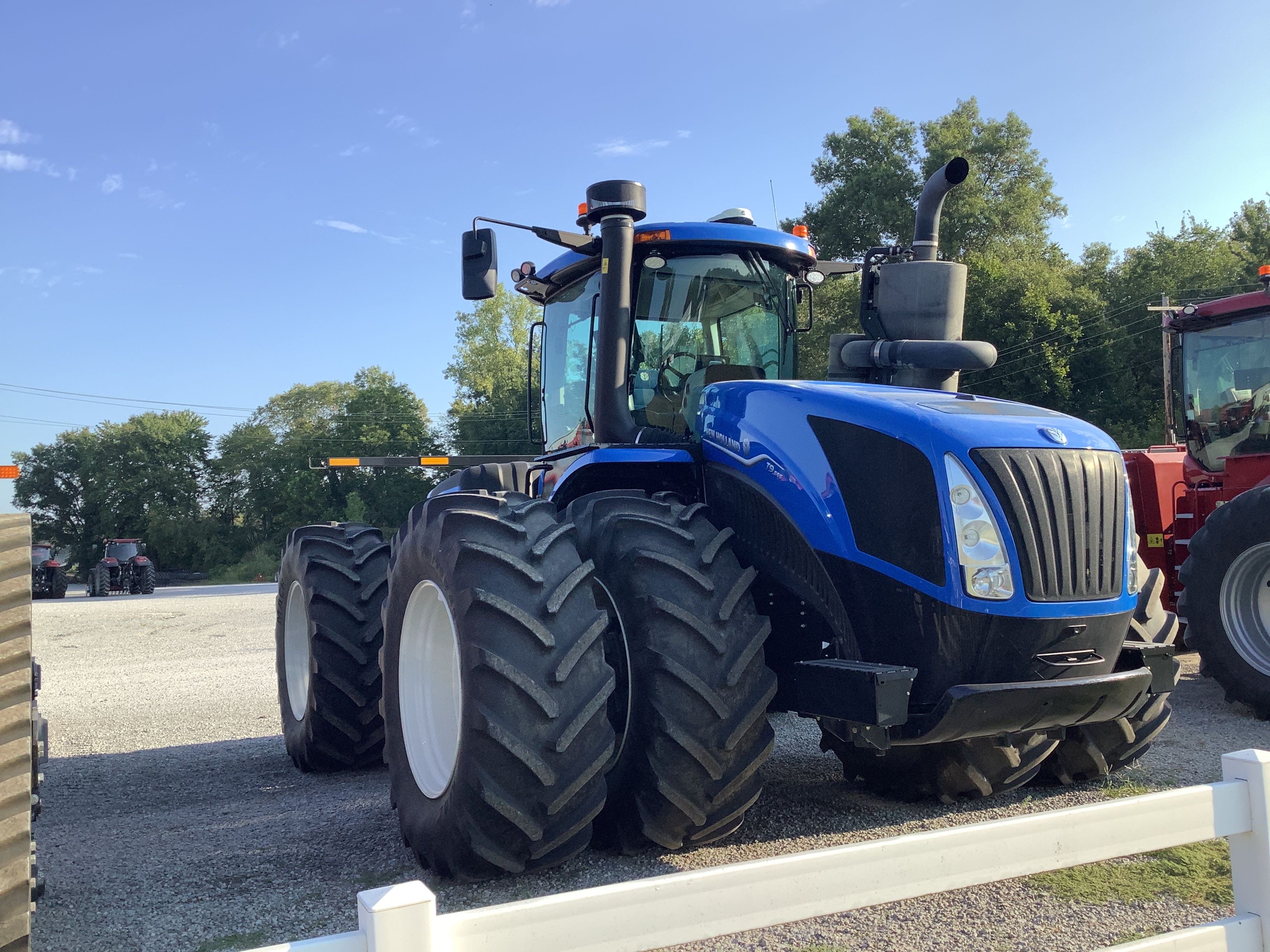 2021 New Holland T9.565 Equipment Image0