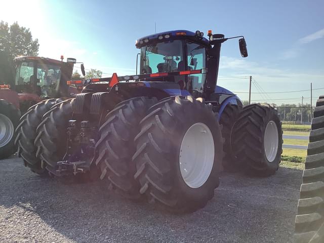 Image of New Holland T9.565 equipment image 2