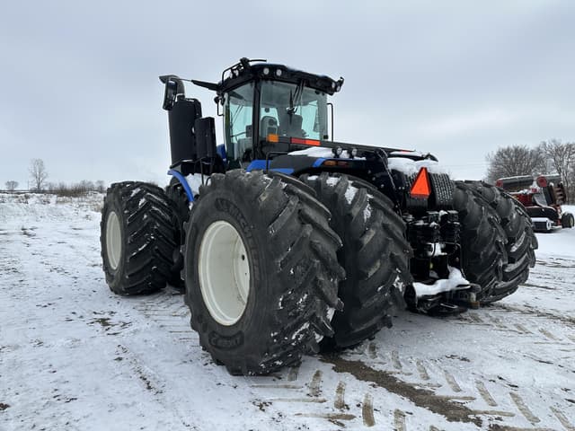 Image of New Holland T9.700 equipment image 2