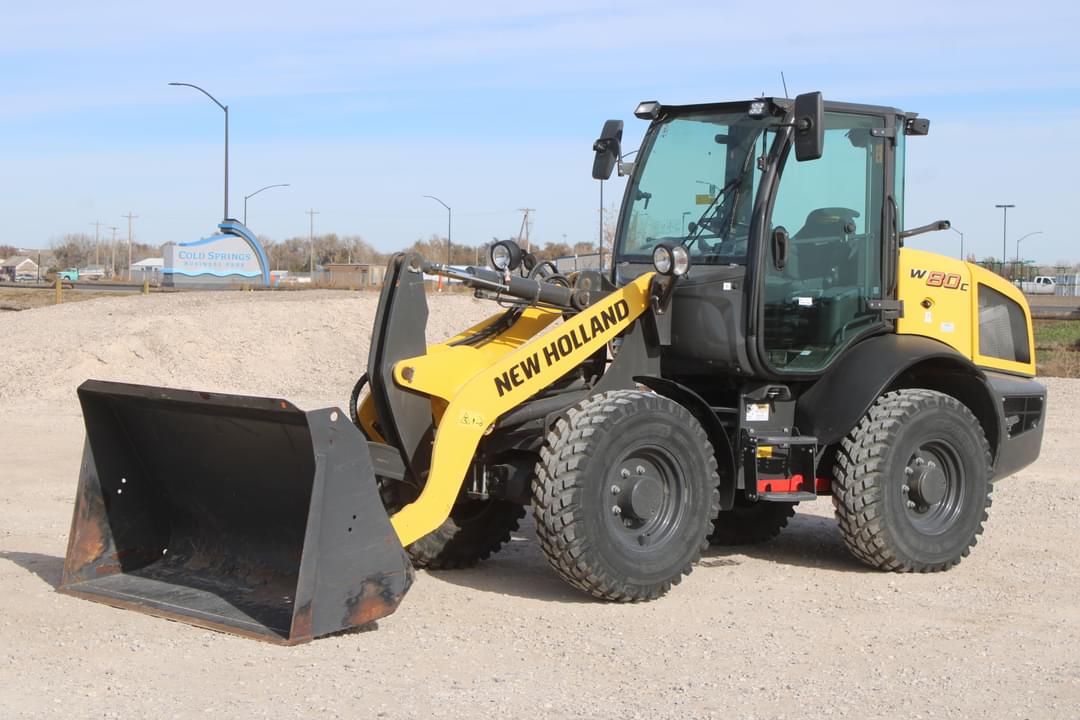 Image of New Holland W80C Primary image
