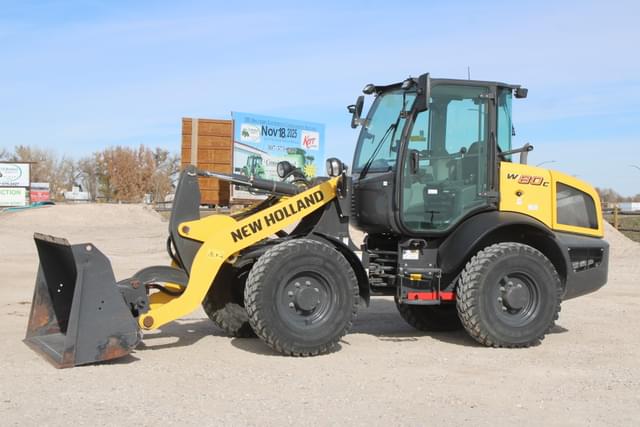 Image of New Holland W80C equipment image 2