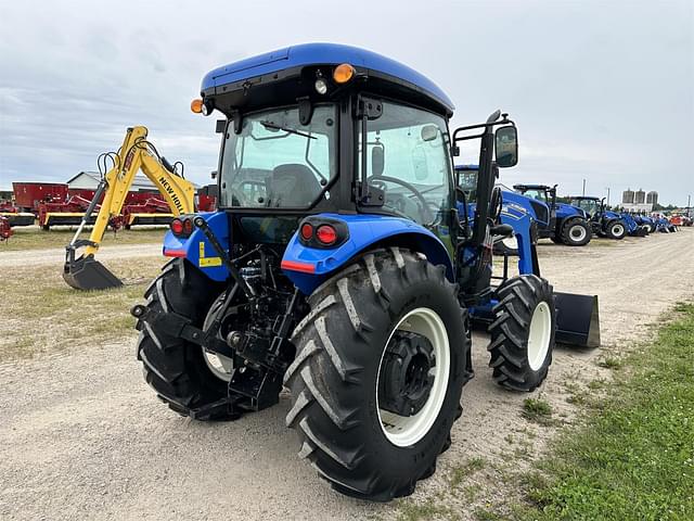 Image of New Holland Workmaster 105 equipment image 4