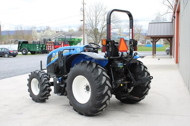 Image of New Holland Workmaster 105 equipment image 3