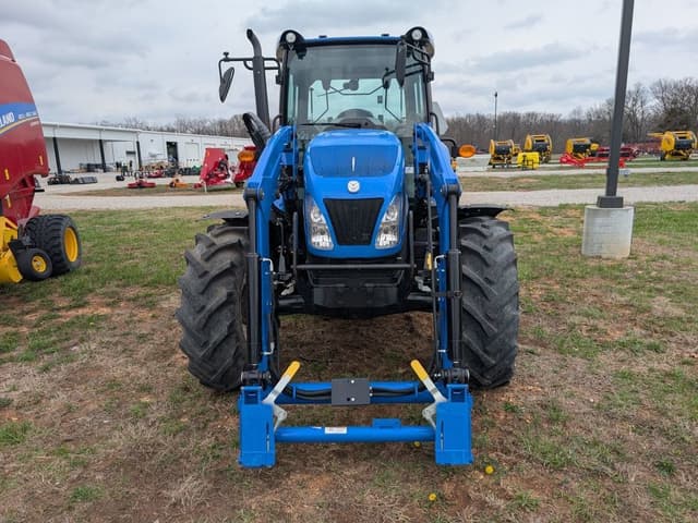 Image of New Holland Workmaster 120 equipment image 2