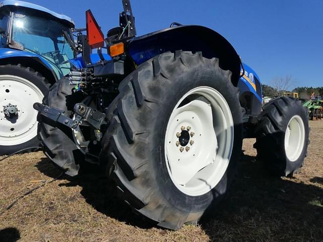 Image of New Holland Workmaster 120 equipment image 2