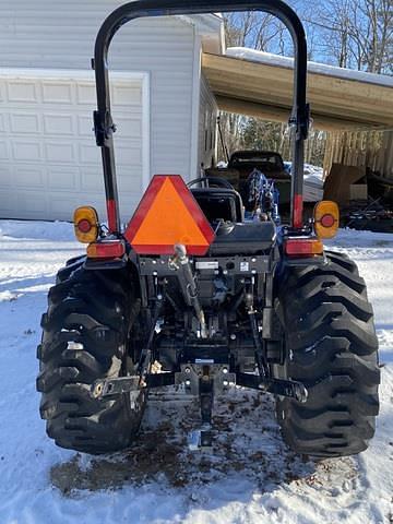 Image of New Holland Workmaster 25 equipment image 2