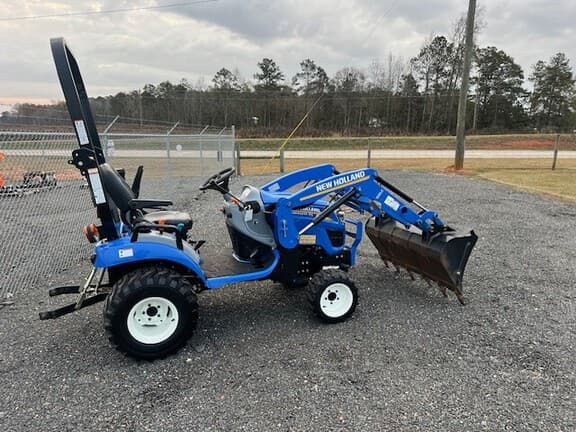 Image of New Holland Workmaster 25S equipment image 2