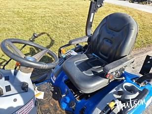 Main image New Holland Workmaster 25S 9