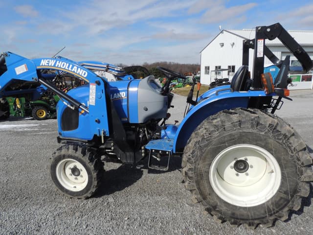 Image of New Holland Workmaster 35 equipment image 1