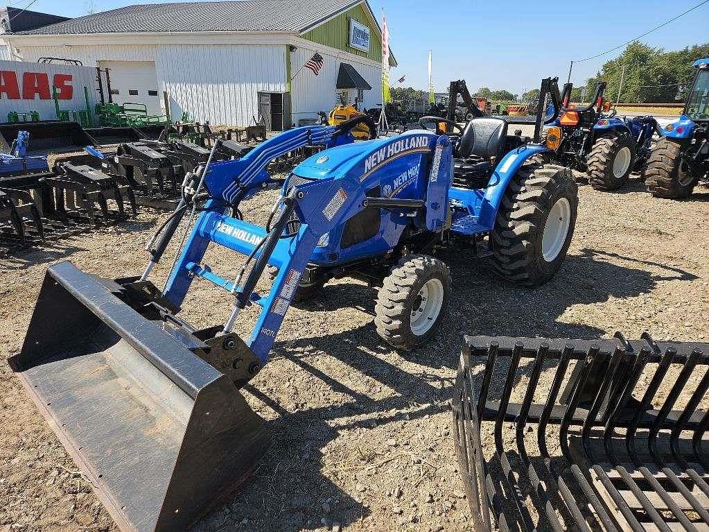 Image of New Holland Workmaster 40 Image 1