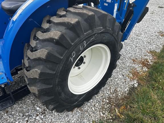 Image of New Holland Workmaster 40 equipment image 2