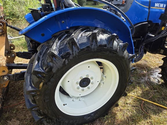 Image of New Holland Workmaster 60 equipment image 3