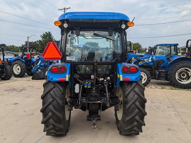 Image of New Holland Workmaster 65 equipment image 4