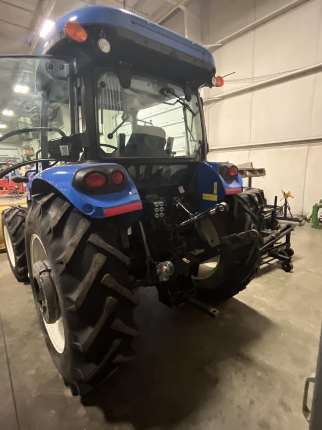 Image of New Holland Workmaster 95 equipment image 4