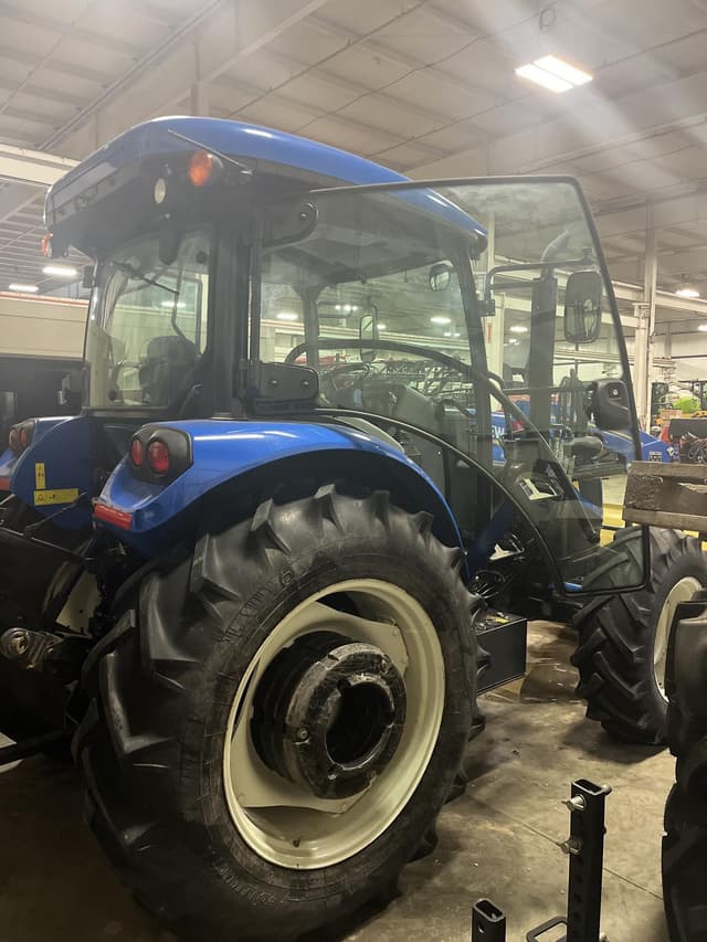 Image of New Holland Workmaster 95 equipment image 3