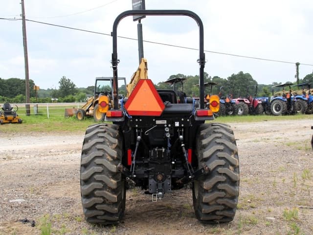 Image of New Holland Workmaster 40 equipment image 4