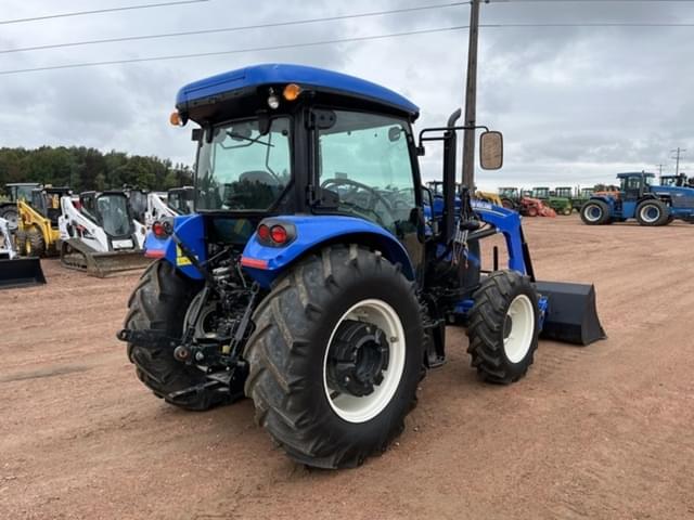 Image of New Holland Workmaster 105 equipment image 4