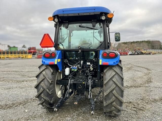 Image of New Holland Workmaster 55 equipment image 4