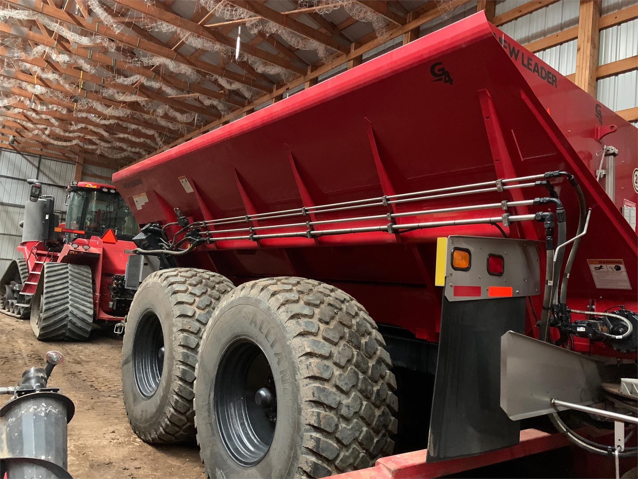 2021 New Leader NL600 Equipment Image0