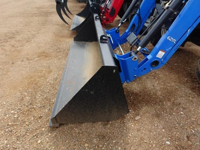 Image of New Holland Workmaster 70 equipment image 4