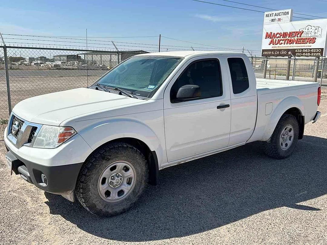 Image of Nissan Frontier Primary image