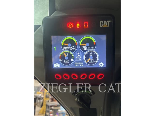 Image of Caterpillar 232D3 equipment image 4