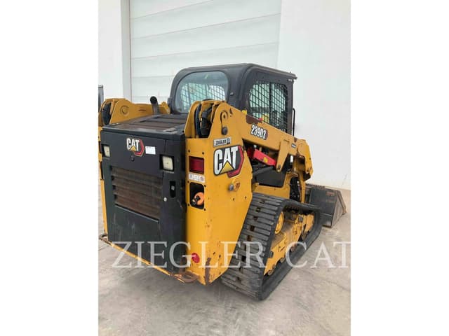 Image of Caterpillar 239D3 equipment image 2