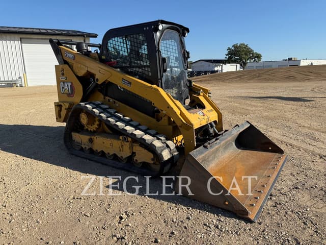 Image of Caterpillar 299D3 equipment image 1