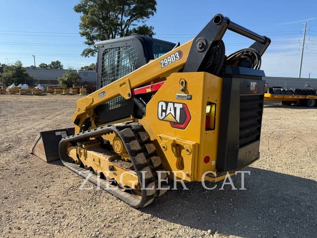 Image of Caterpillar 299D3 equipment image 2